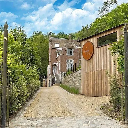 Luxurious With Heated Pool Hotel Gesves